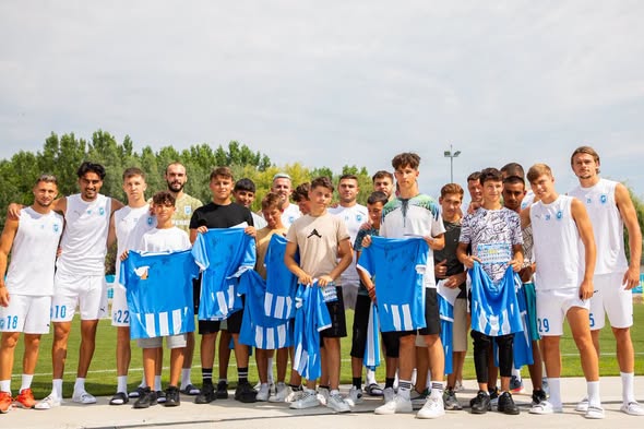Universitatea Craiova a primit vizita unor adolescenți în plasament